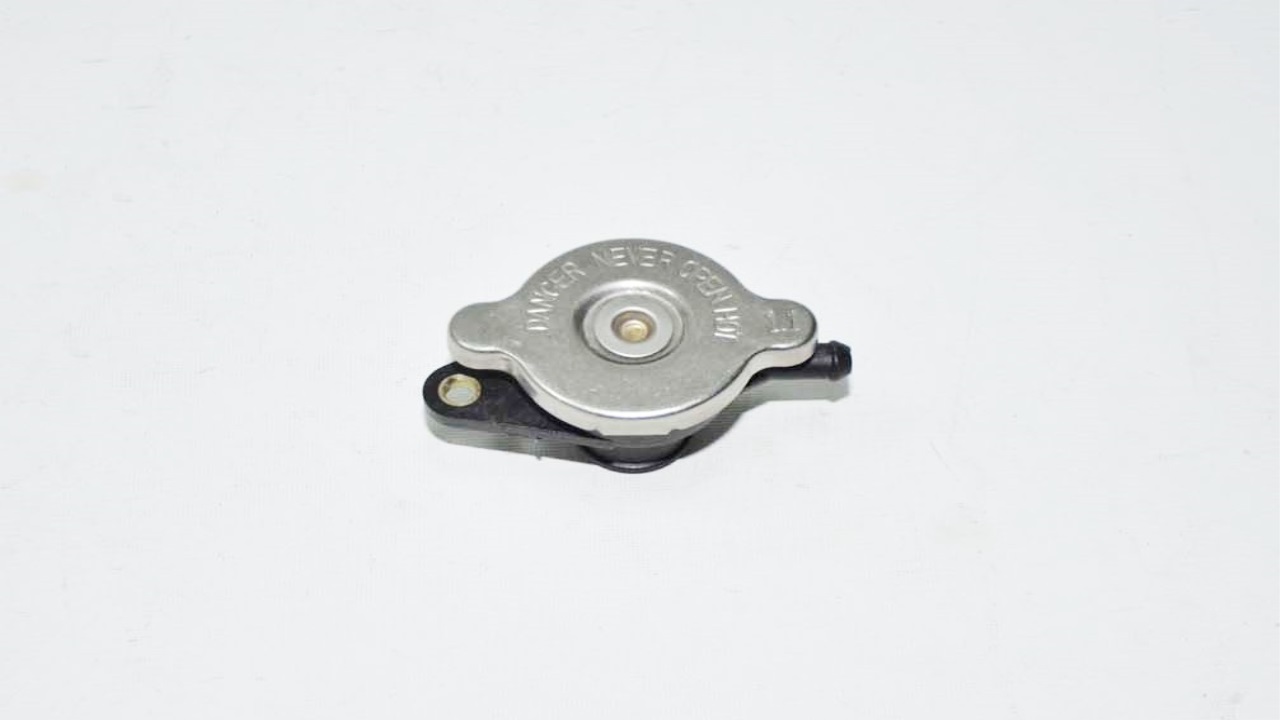 RADYATÖR KAPAĞI ( LH 500 )